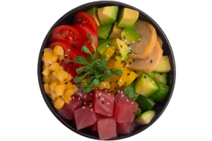 Боул з тунцем та авокадо від Ебоші суші в Буковелі